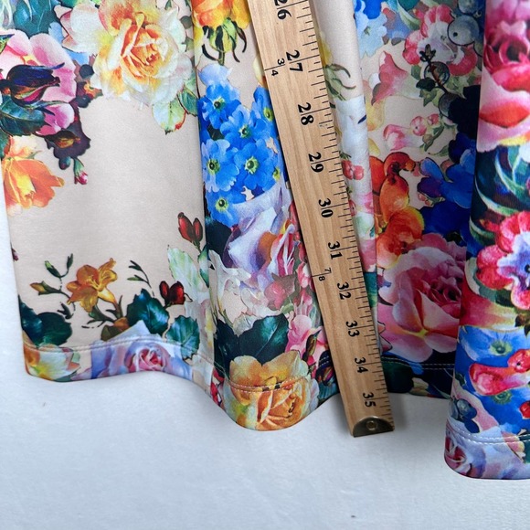 Signature by Robbie Bee  Size PM  Floral Printed A-line Cap Sleeve Pleated Dress - Picture 5 of 7
